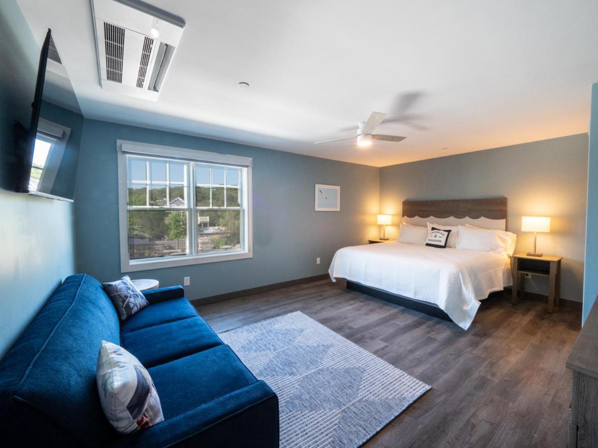 Long Beach Suites Gloucester Extérieur photo